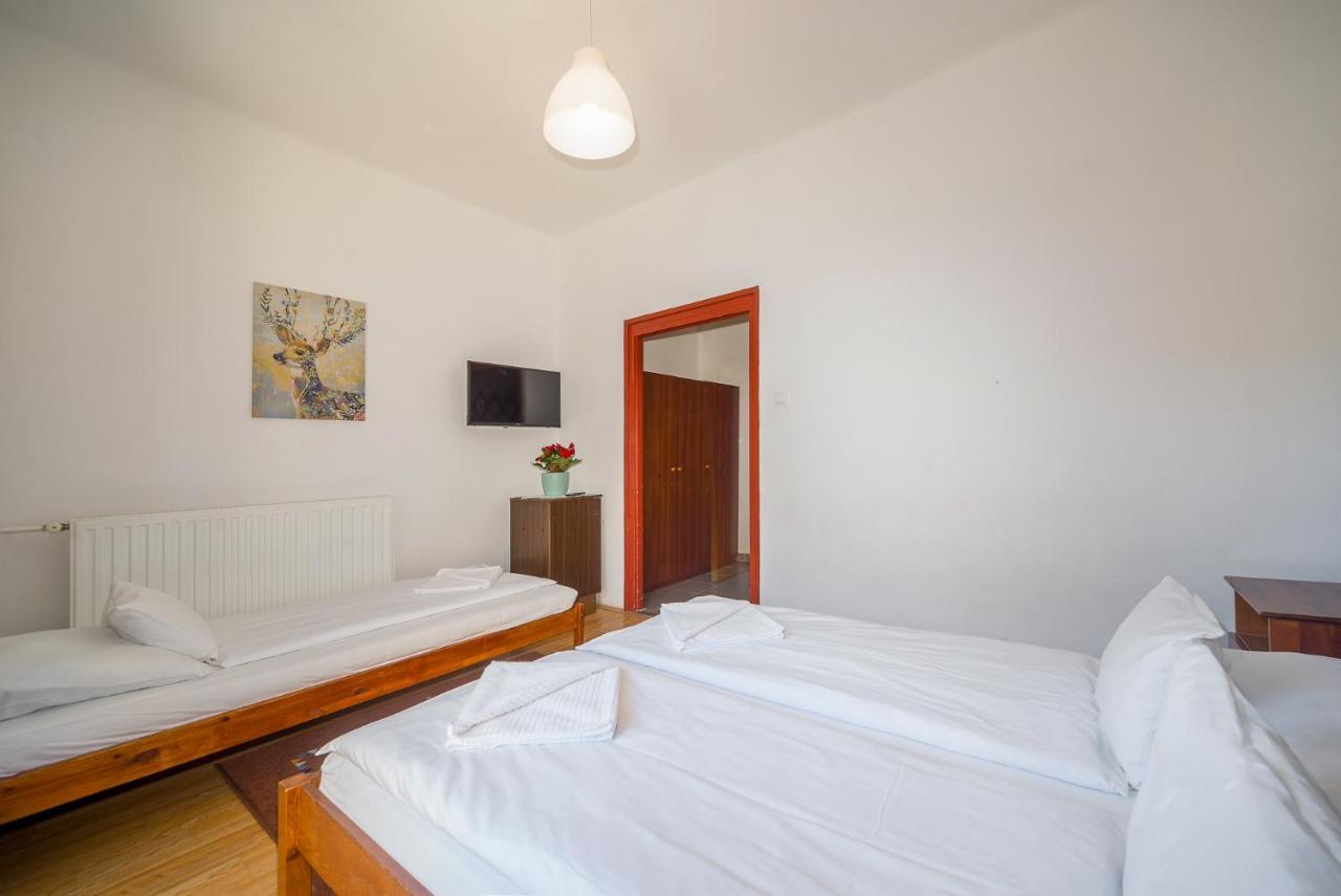 Lipicai Hotel Es Etterem Szilvásvárad المظهر الخارجي الصورة