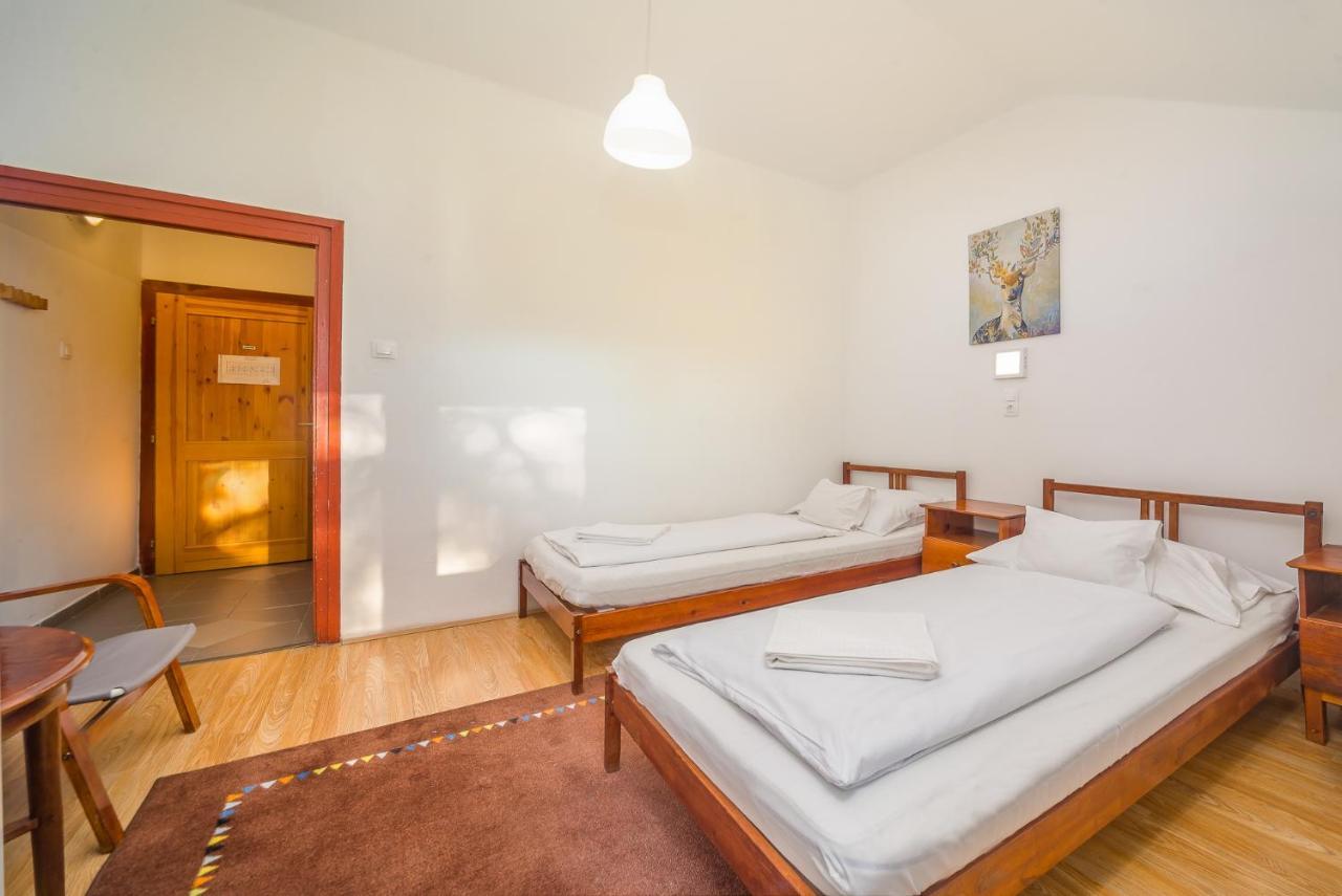 Lipicai Hotel Es Etterem Szilvásvárad المظهر الخارجي الصورة