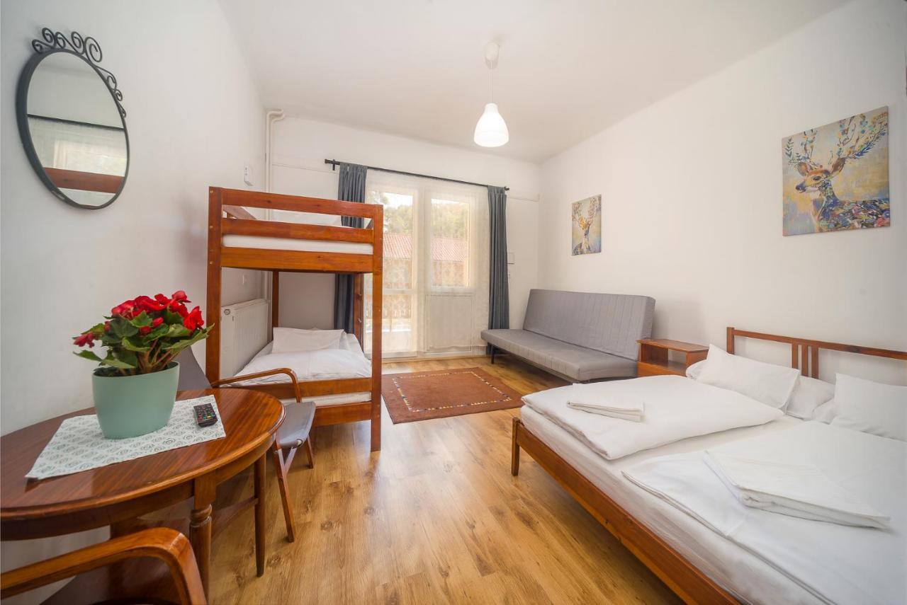 Lipicai Hotel Es Etterem Szilvásvárad المظهر الخارجي الصورة