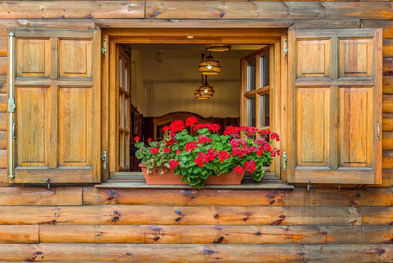 Lipicai Hotel Es Etterem Szilvásvárad المظهر الخارجي الصورة